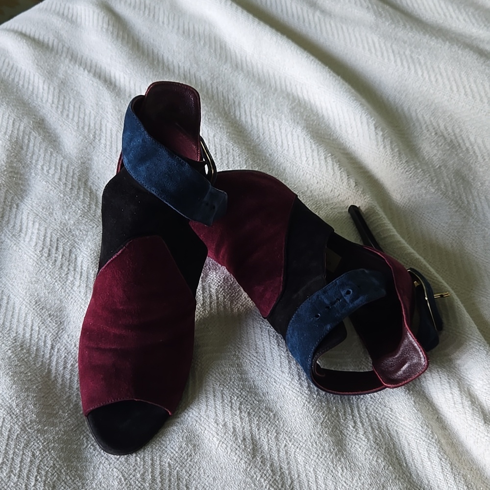 Burberry  seude heels size 36.5